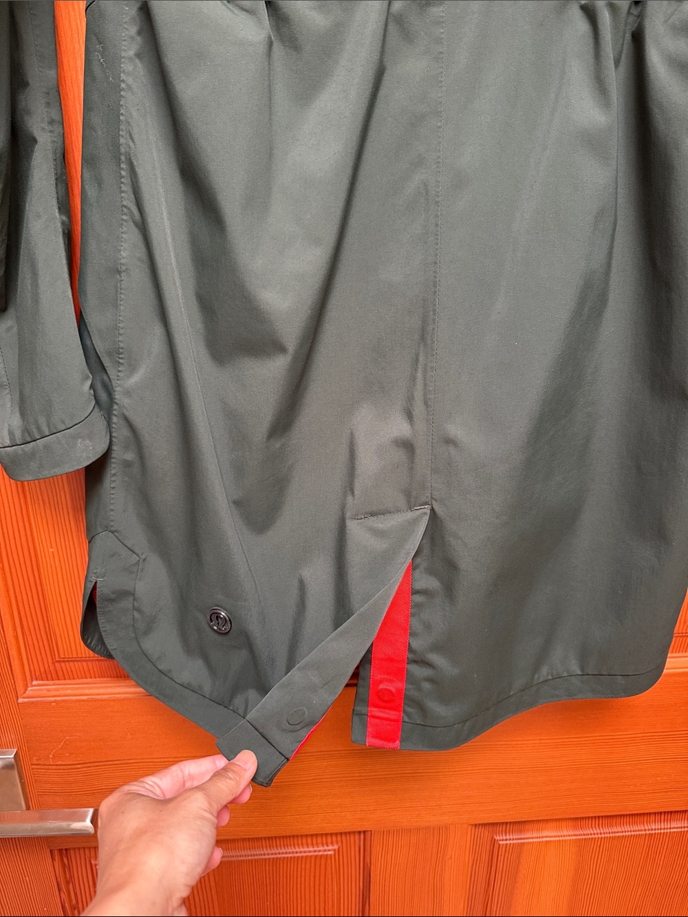Lululemon Forest Green Hooded Rain Jacket size 4 - Picture 3 of 7